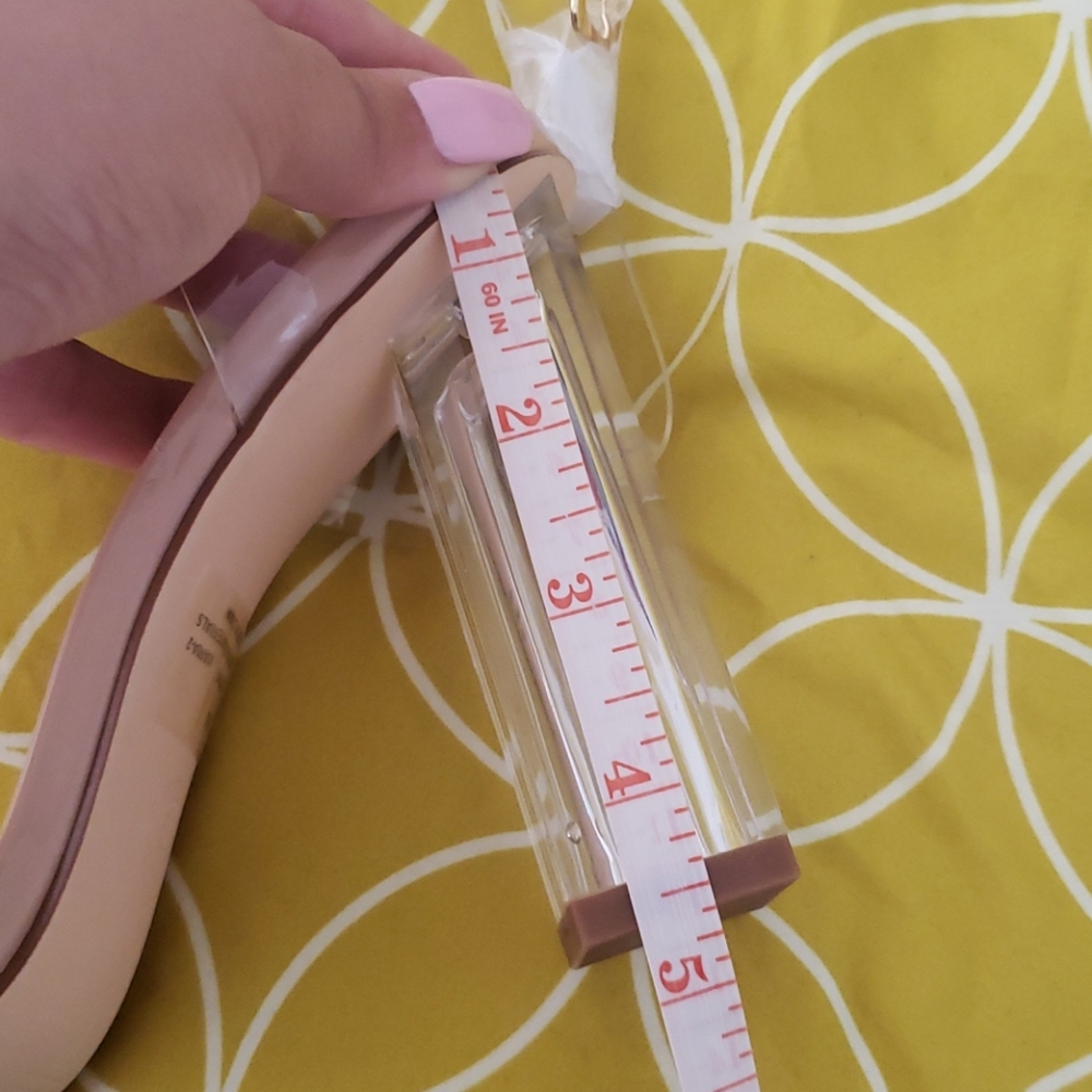 Pretty heels - Picture 5 of 7